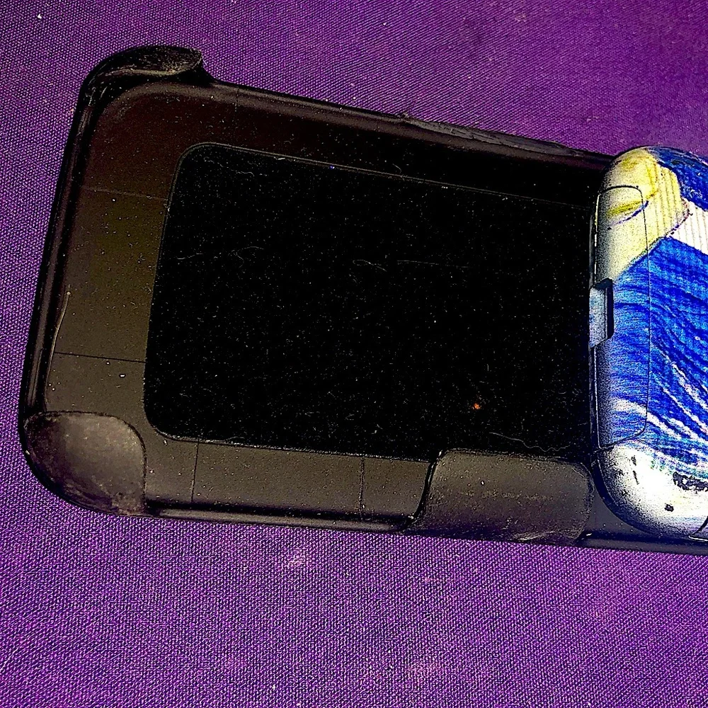 Unimax UMX Vincent Van Gough phone case with; Holster Clip/ Stand/ Case.